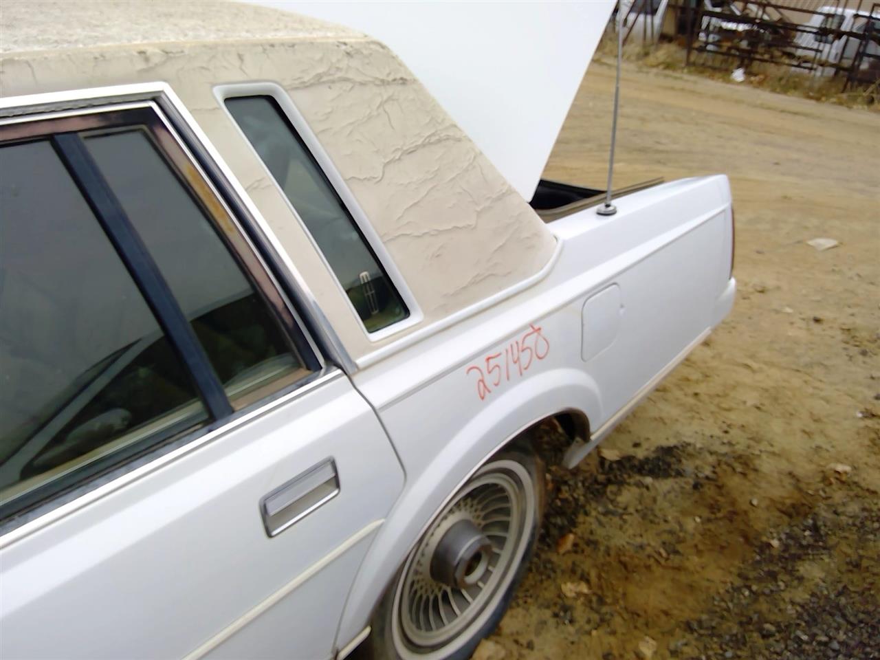 https://f005.backblazeb2.com/file/img-partshotlines-com/Inventory/SW52/Vehicle/20482_11.jpg