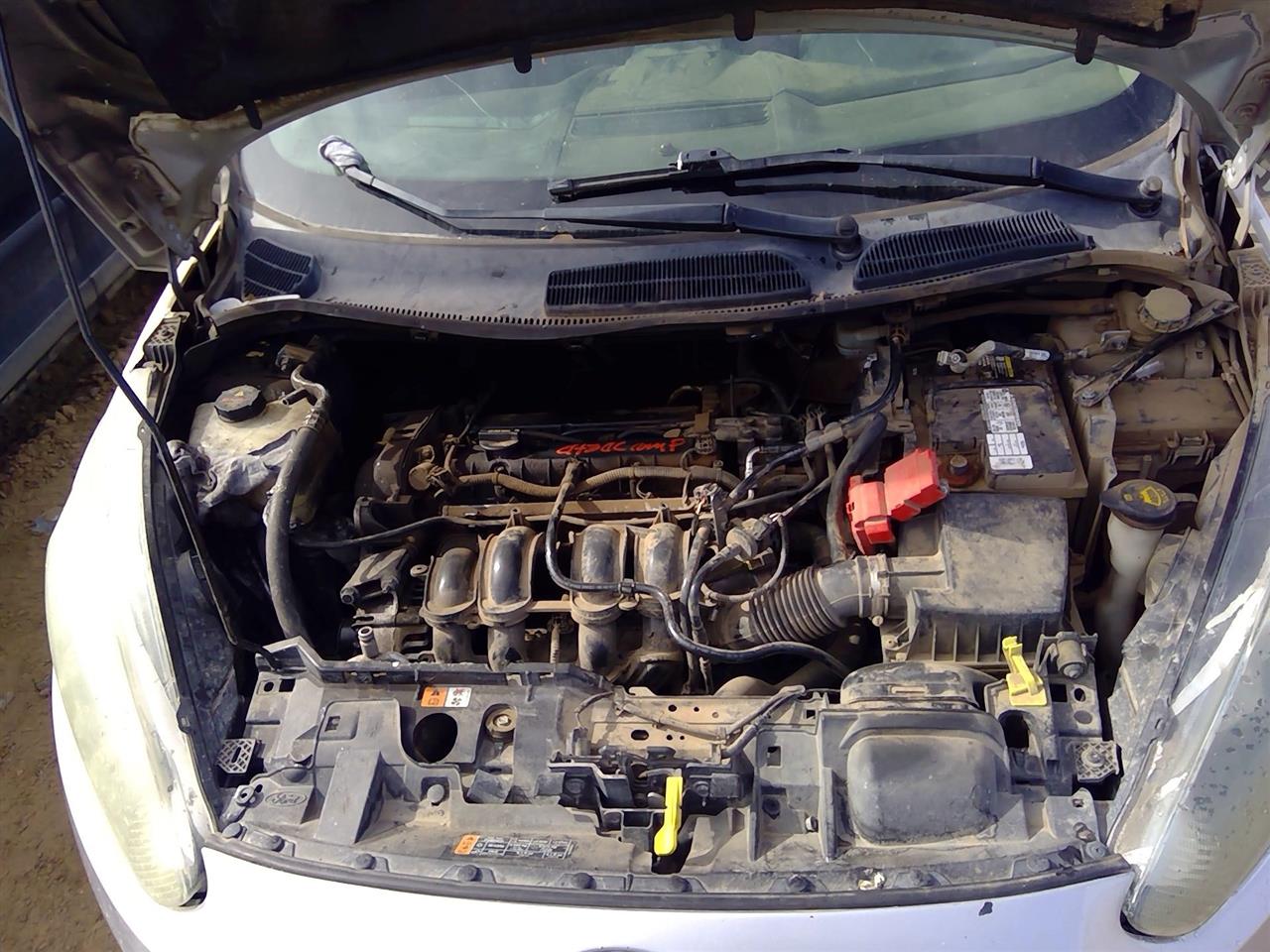 https://f005.backblazeb2.com/file/img-partshotlines-com/Inventory/SW52/Vehicle/20483_05.jpg