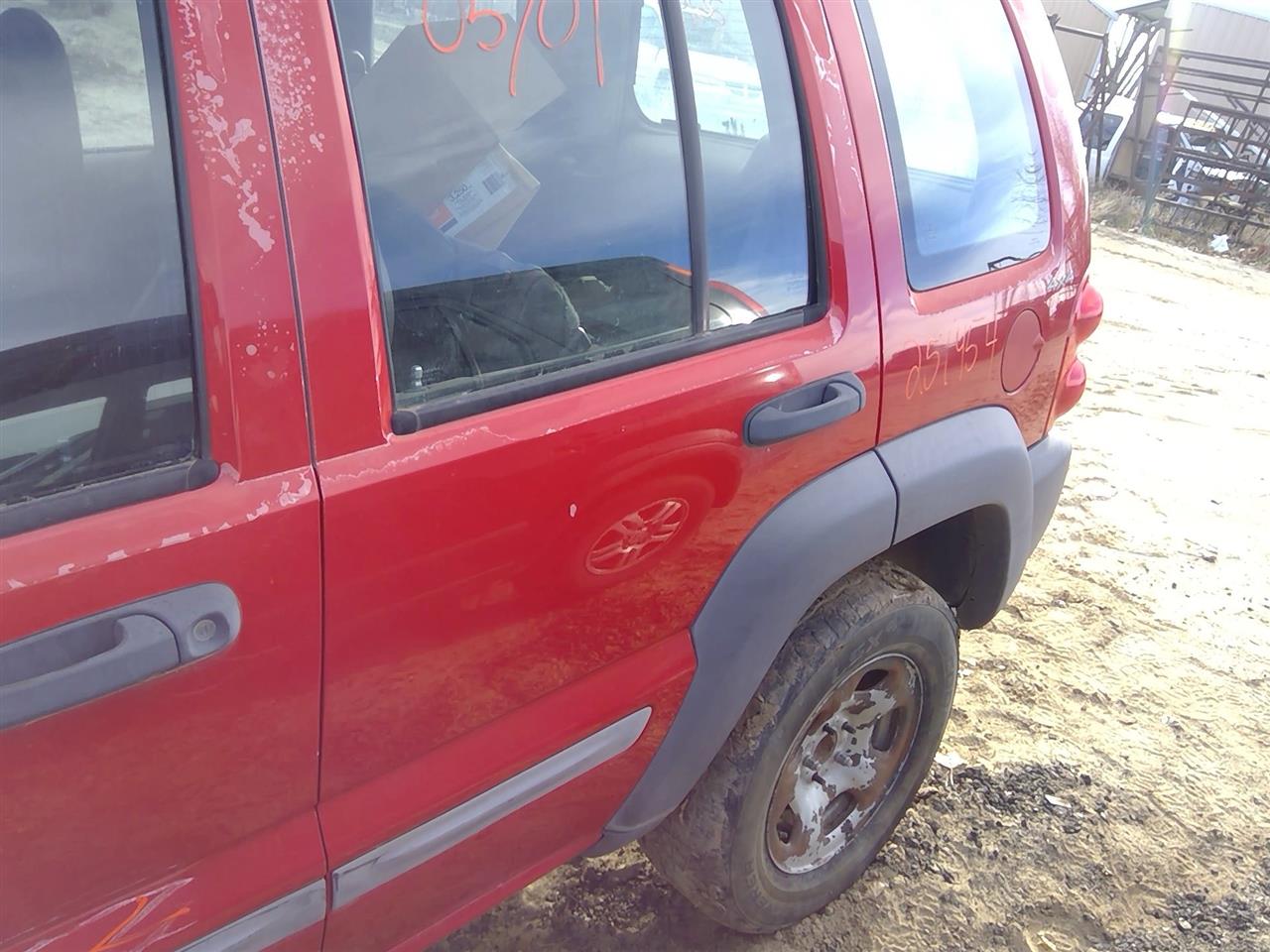 https://f005.backblazeb2.com/file/img-partshotlines-com/Inventory/SW52/Vehicle/20486_10.jpg