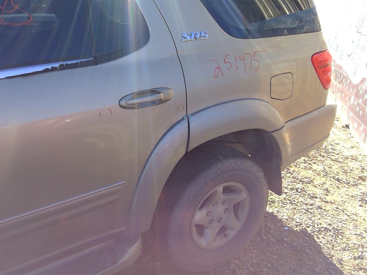 https://f005.backblazeb2.com/file/img-partshotlines-com/Inventory/SW52/Vehicle/20507_12.jpg