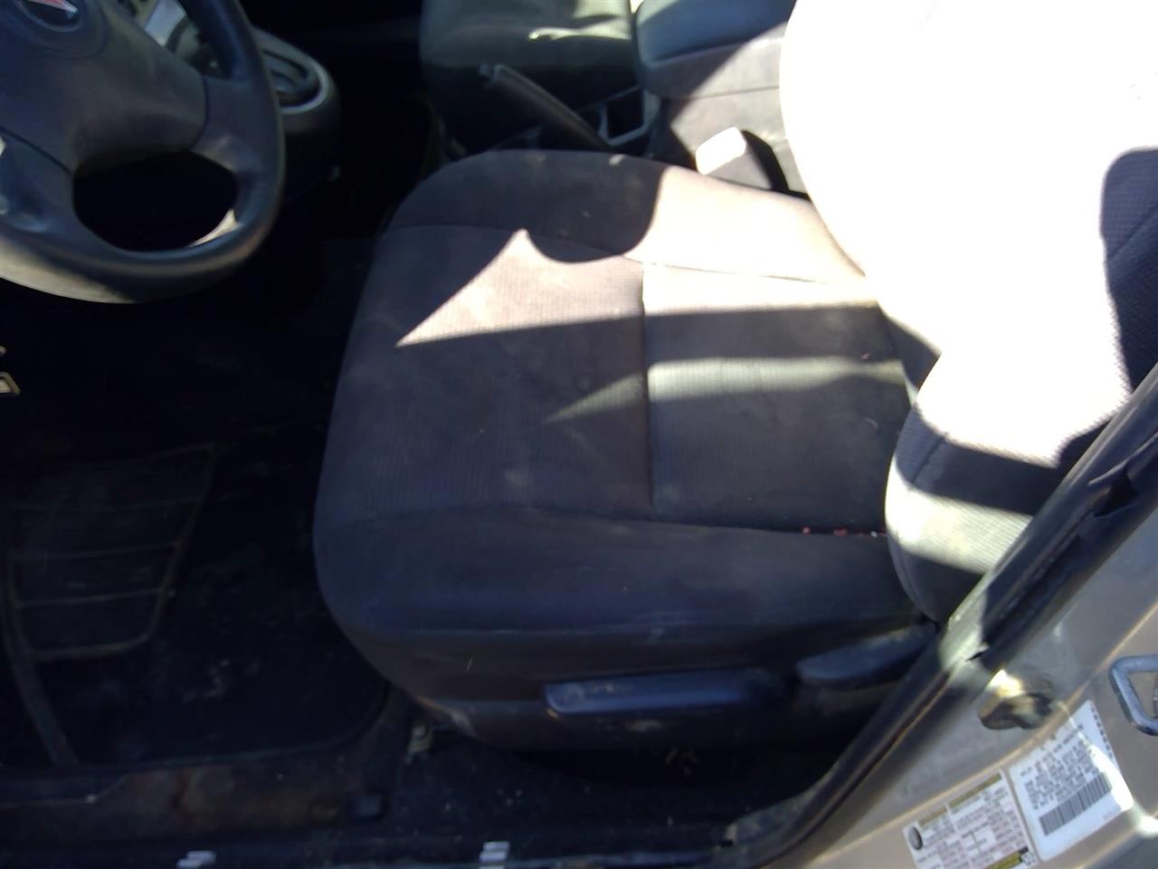 https://f005.backblazeb2.com/file/img-partshotlines-com/Inventory/SW52/Vehicle/20511_03.jpg