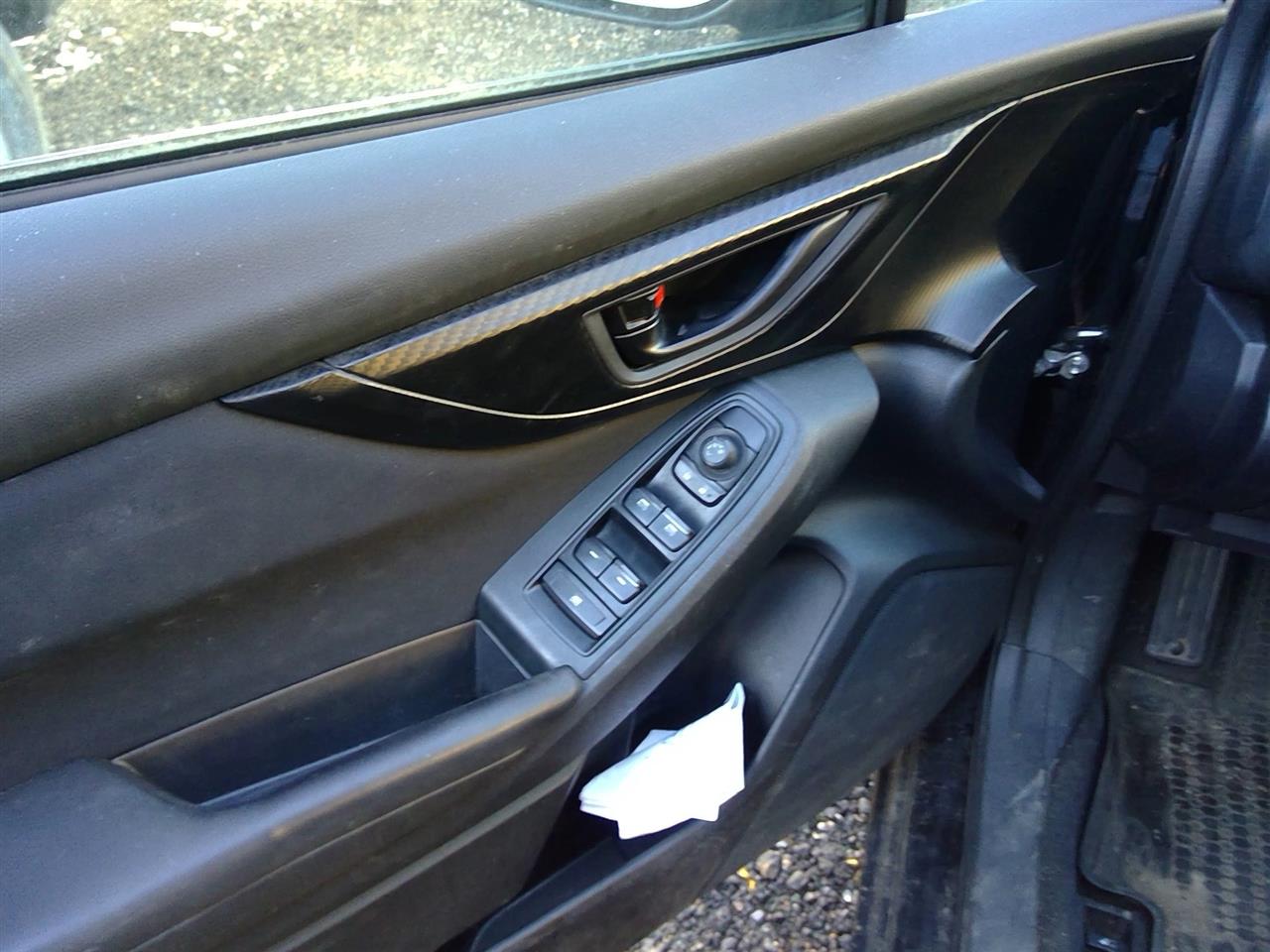 https://f005.backblazeb2.com/file/img-partshotlines-com/Inventory/SW52/Vehicle/20516_02.jpg