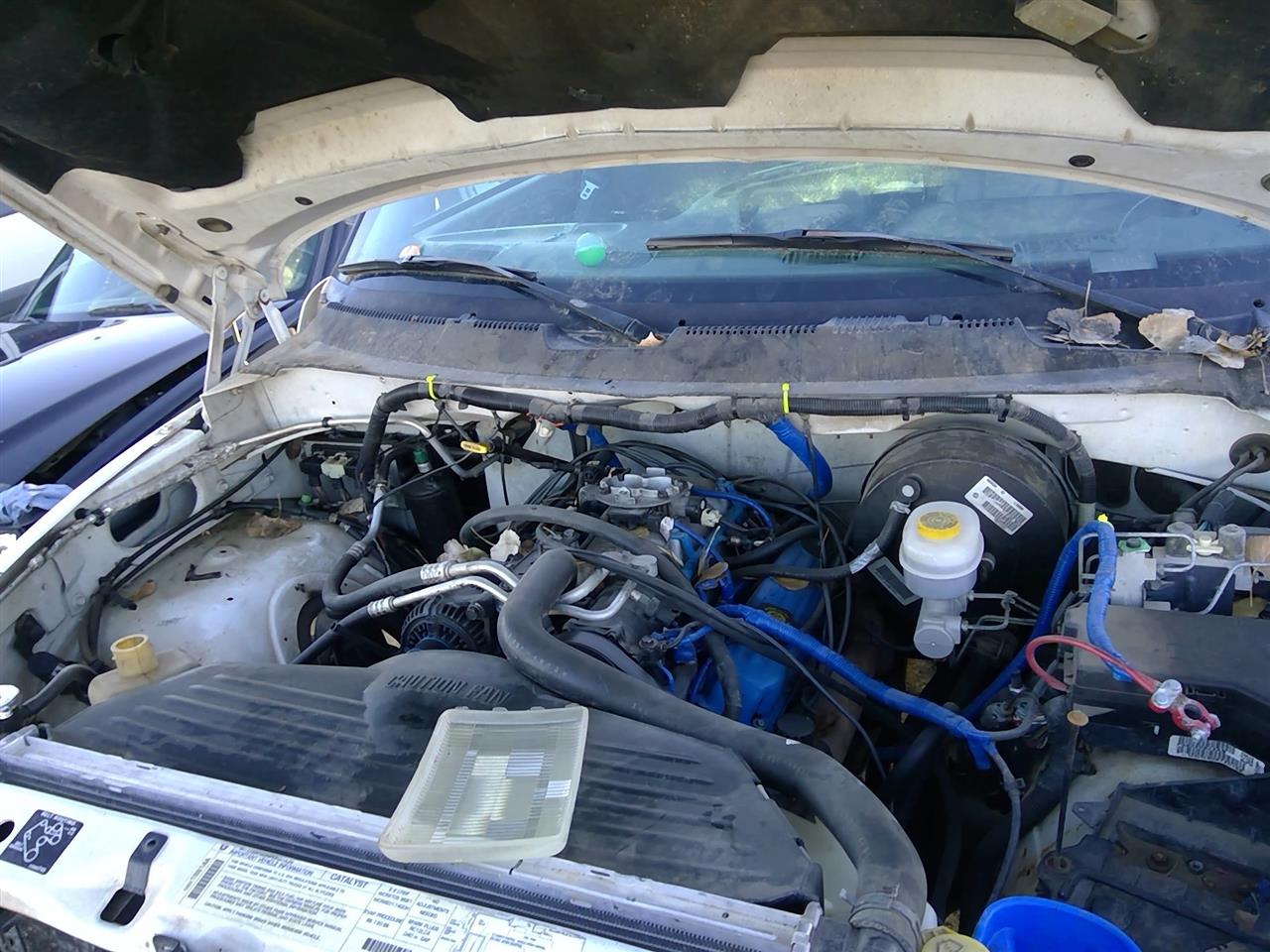 https://f005.backblazeb2.com/file/img-partshotlines-com/Inventory/SW52/Vehicle/20520_05.jpg