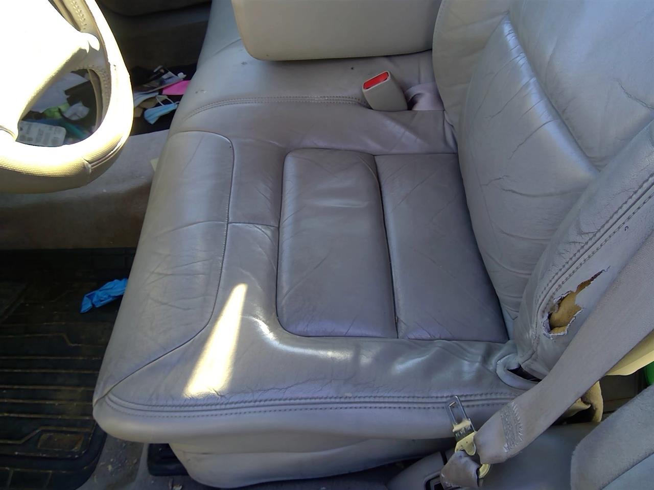 https://f005.backblazeb2.com/file/img-partshotlines-com/Inventory/SW52/Vehicle/20532_03.jpg