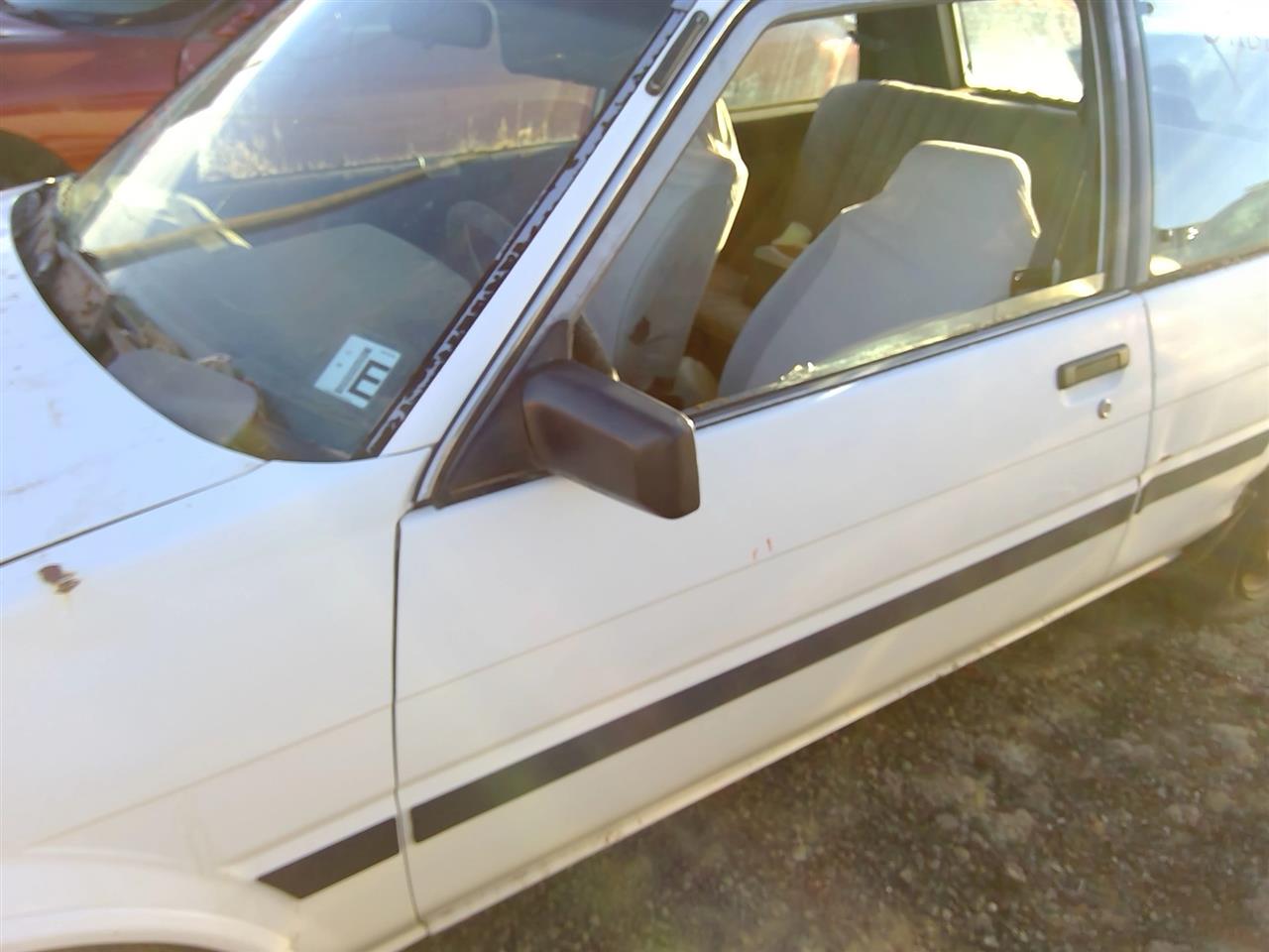 https://f005.backblazeb2.com/file/img-partshotlines-com/Inventory/SW52/Vehicle/20537_08.jpg