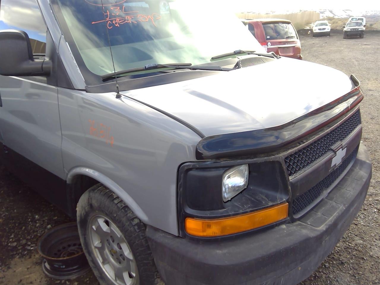 https://f005.backblazeb2.com/file/img-partshotlines-com/Inventory/SW52/Vehicle/20549_06.jpg