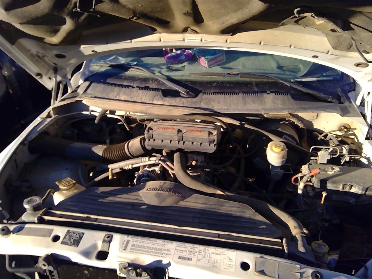 https://f005.backblazeb2.com/file/img-partshotlines-com/Inventory/SW52/Vehicle/20561_05.jpg