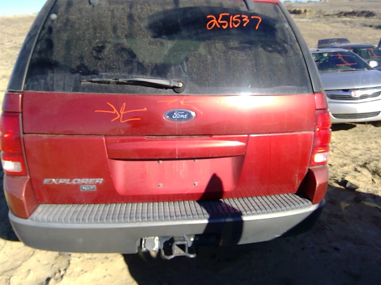 https://f005.backblazeb2.com/file/img-partshotlines-com/Inventory/SW52/Vehicle/20572_13.jpg