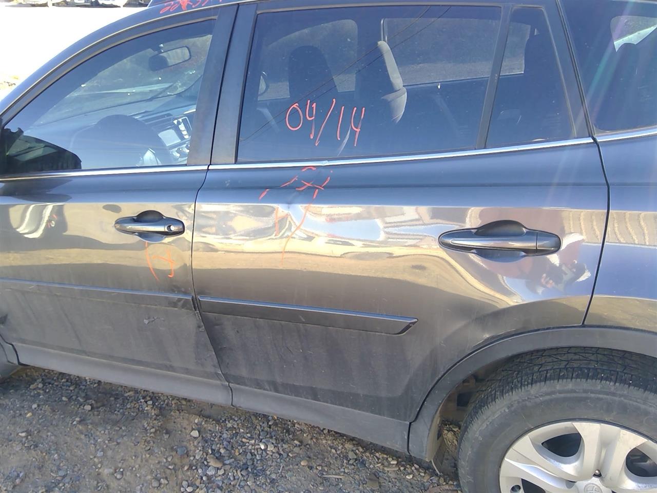 https://f005.backblazeb2.com/file/img-partshotlines-com/Inventory/SW52/Vehicle/20590_11.jpg