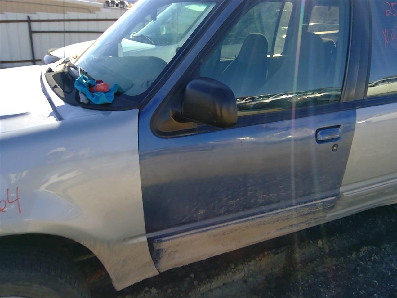 https://f005.backblazeb2.com/file/img-partshotlines-com/Inventory/SW52/Vehicle/20600_10.jpg
