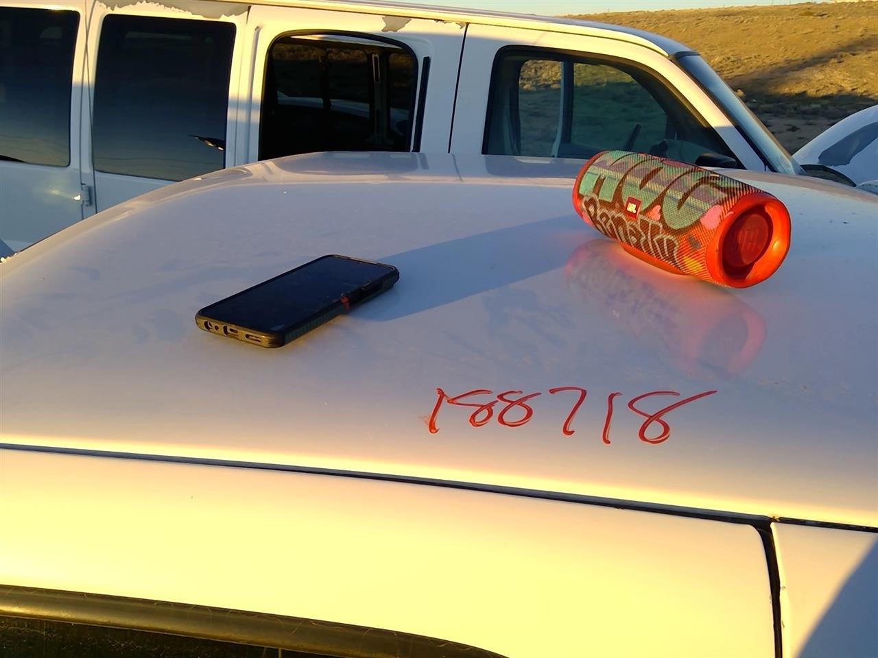 https://f005.backblazeb2.com/file/img-partshotlines-com/Inventory/SW52/Vehicle/20604_04.jpg