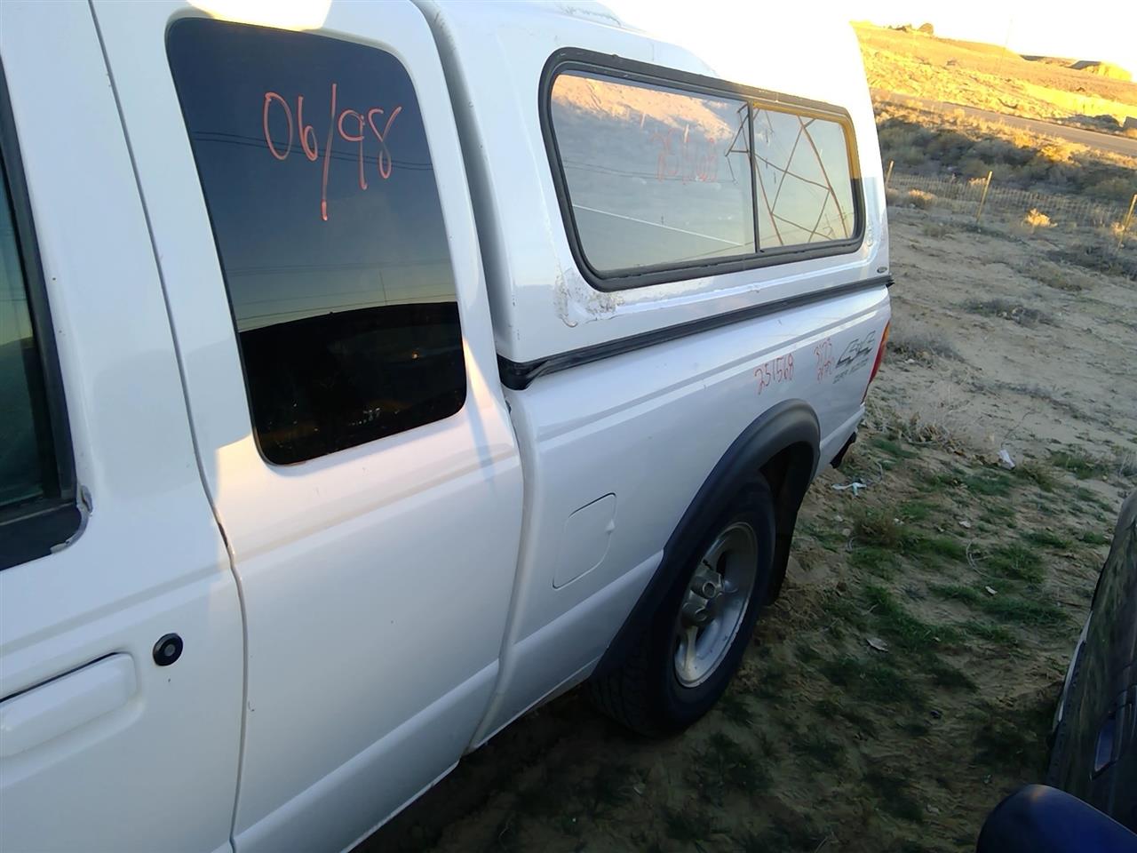 https://f005.backblazeb2.com/file/img-partshotlines-com/Inventory/SW52/Vehicle/20604_10.jpg