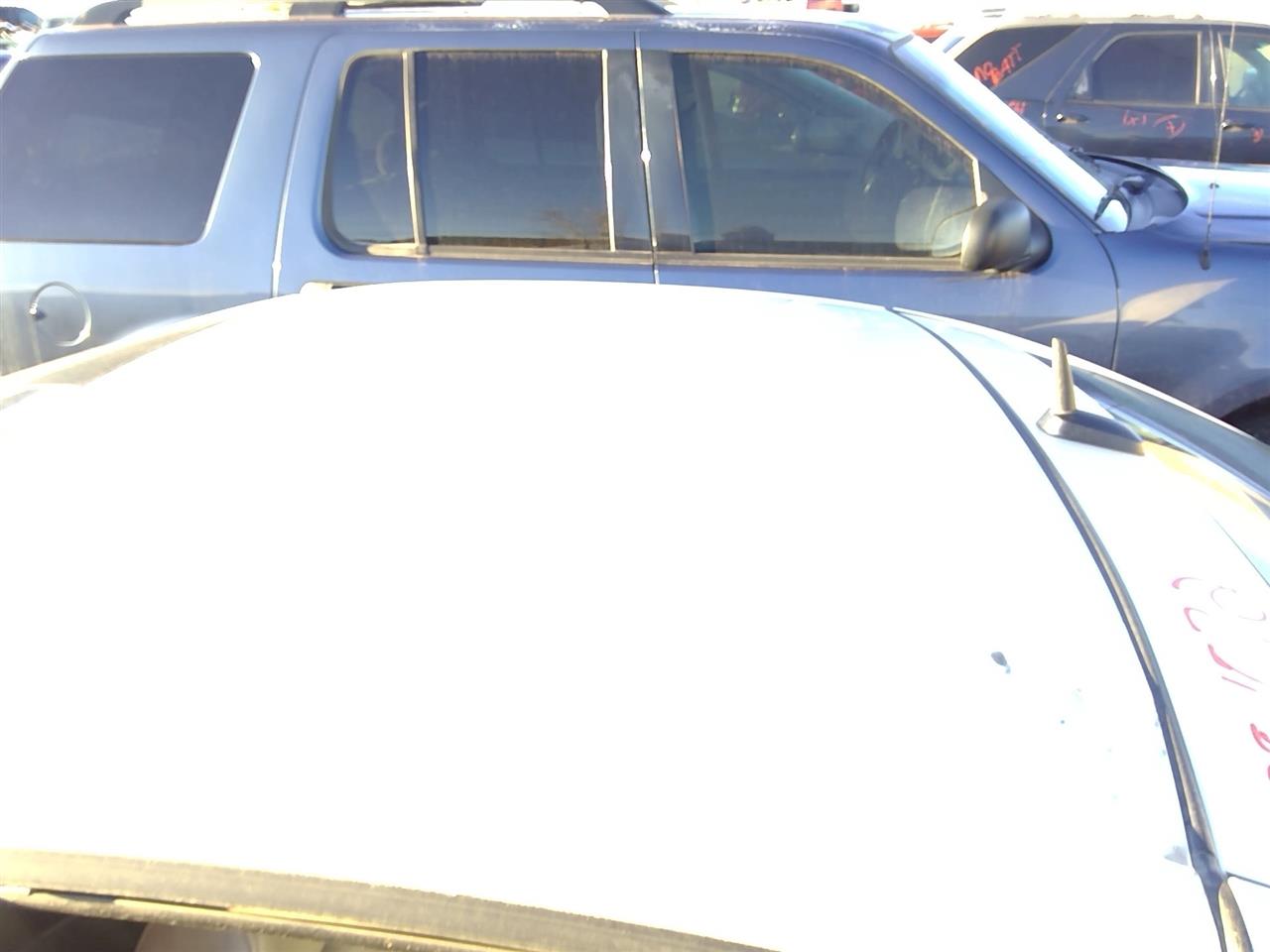 https://f005.backblazeb2.com/file/img-partshotlines-com/Inventory/SW52/Vehicle/20608_03.jpg