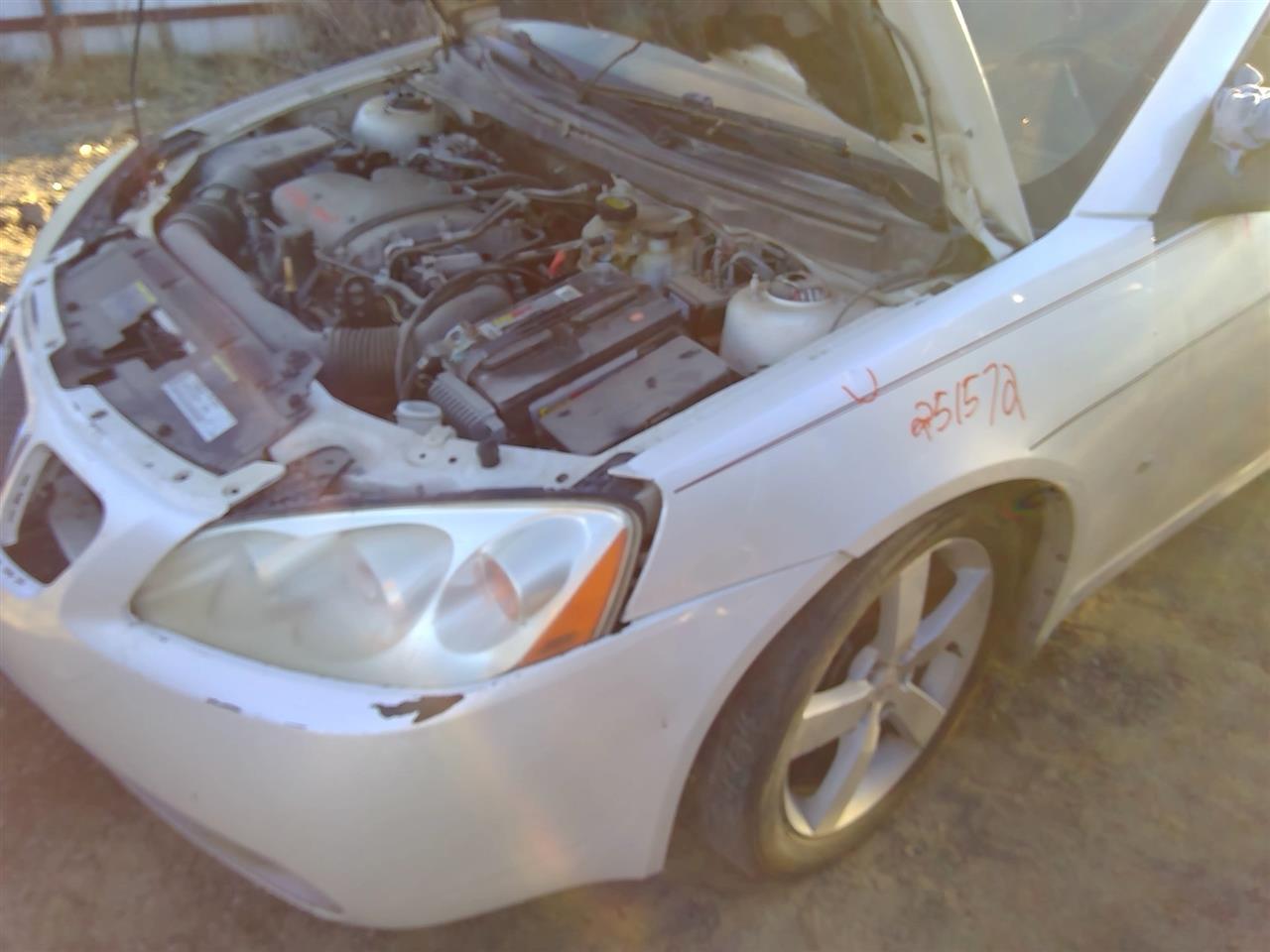 https://f005.backblazeb2.com/file/img-partshotlines-com/Inventory/SW52/Vehicle/20608_08.jpg