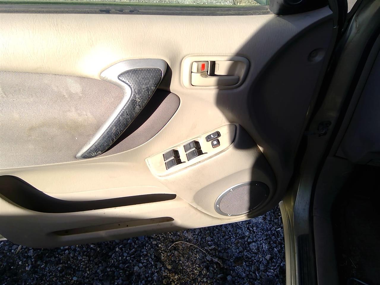 https://f005.backblazeb2.com/file/img-partshotlines-com/Inventory/SW52/Vehicle/20615_02.jpg