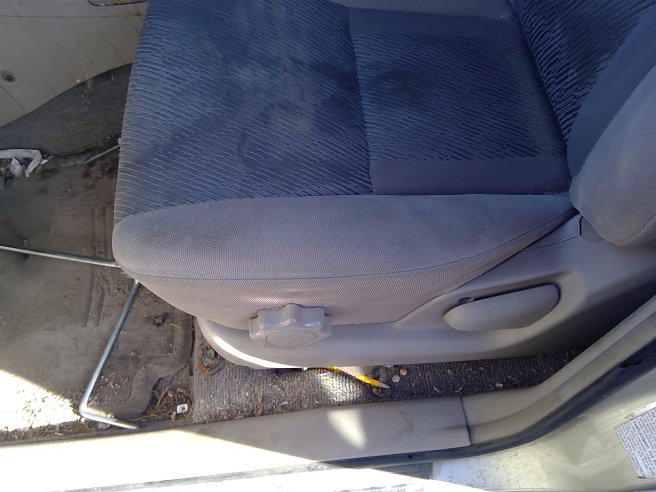 https://f005.backblazeb2.com/file/img-partshotlines-com/Inventory/SW52/Vehicle/20615_03.jpg