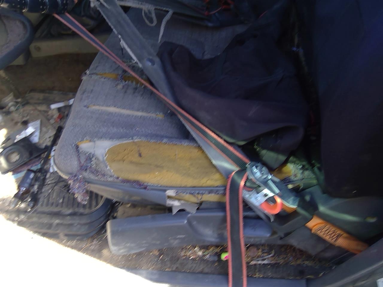https://f005.backblazeb2.com/file/img-partshotlines-com/Inventory/SW52/Vehicle/20617_03.jpg