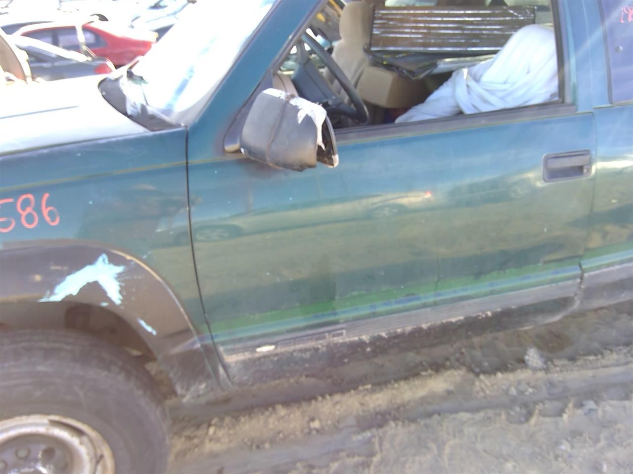 https://f005.backblazeb2.com/file/img-partshotlines-com/Inventory/SW52/Vehicle/20622_10.jpg