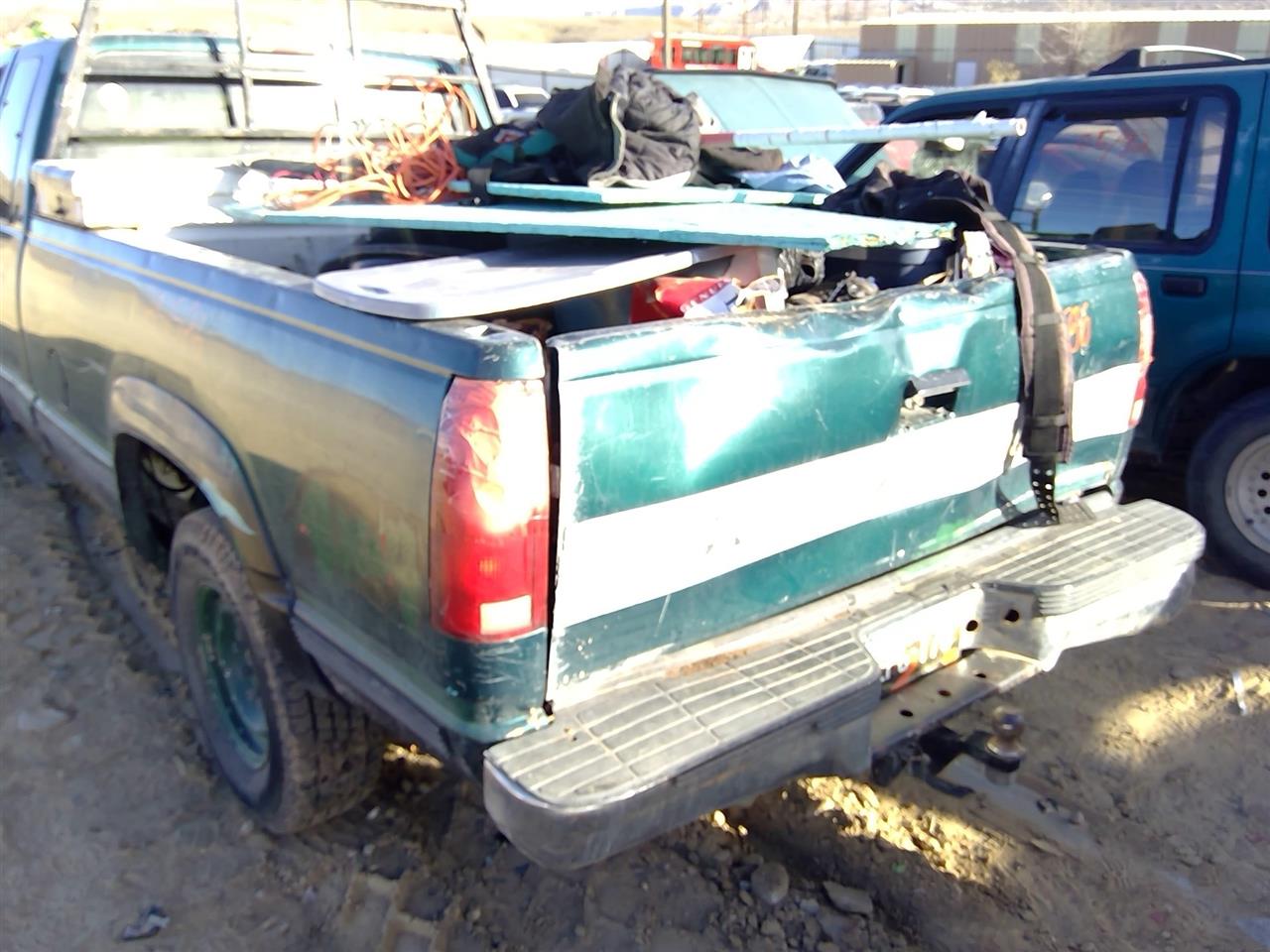 https://f005.backblazeb2.com/file/img-partshotlines-com/Inventory/SW52/Vehicle/20622_13.jpg