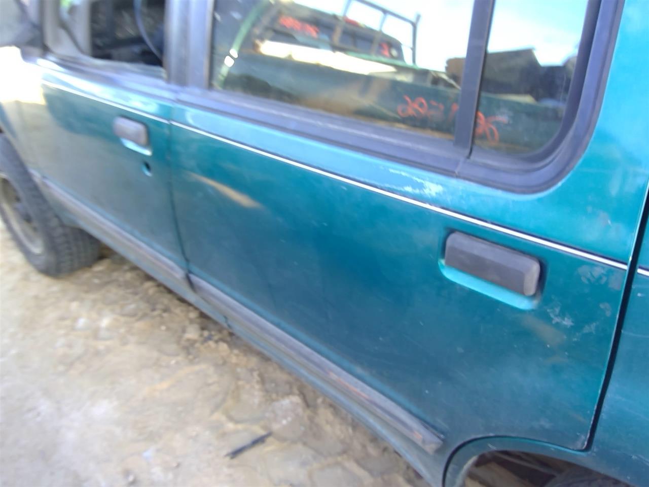 https://f005.backblazeb2.com/file/img-partshotlines-com/Inventory/SW52/Vehicle/20627_12.jpg