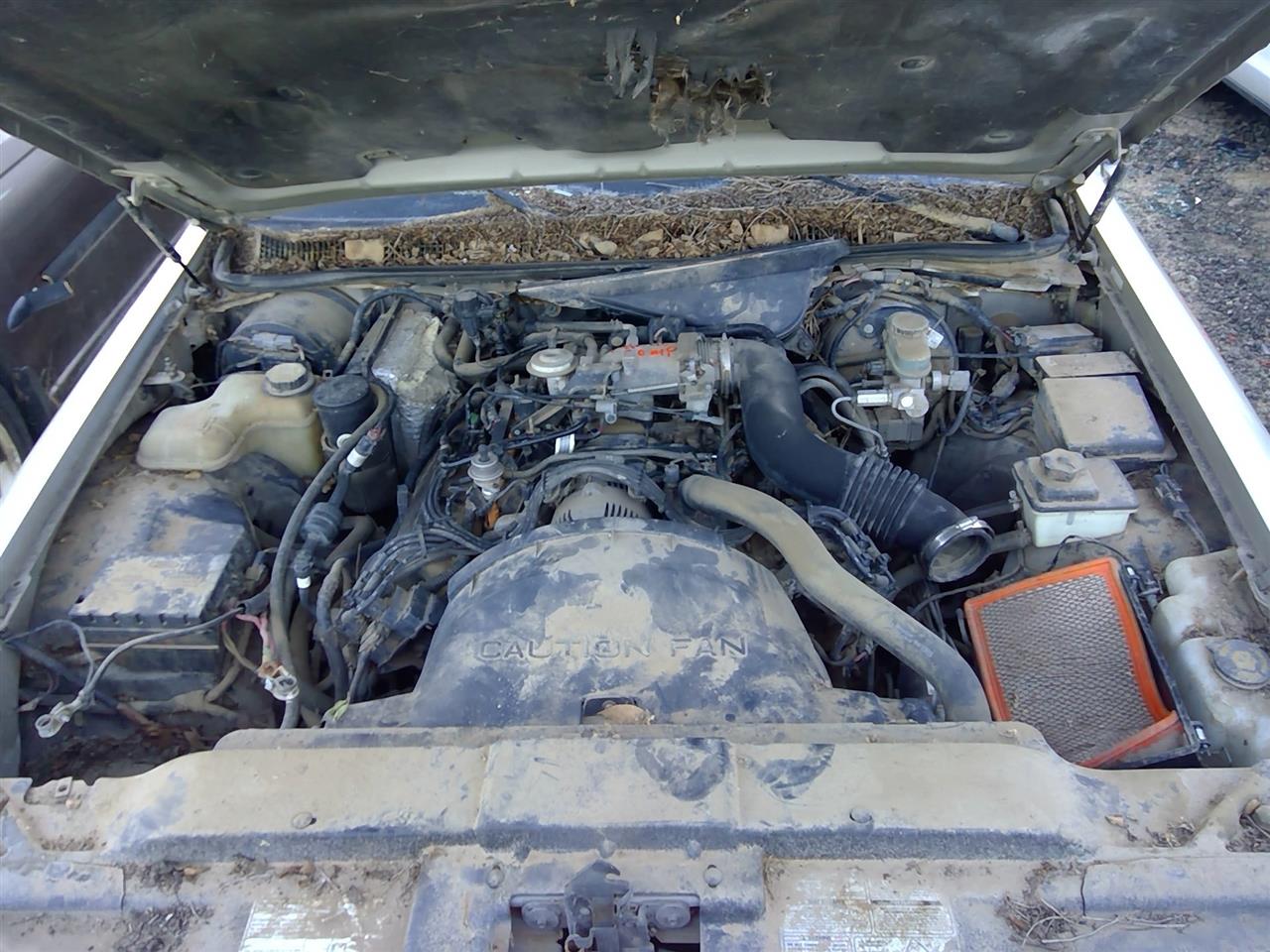 https://f005.backblazeb2.com/file/img-partshotlines-com/Inventory/SW52/Vehicle/20633_04.jpg