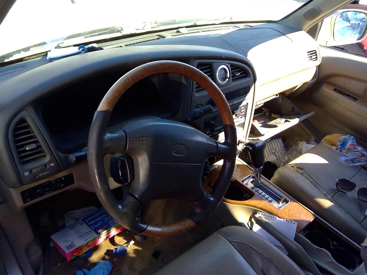 https://f005.backblazeb2.com/file/img-partshotlines-com/Inventory/SW52/Vehicle/20657_02.jpg