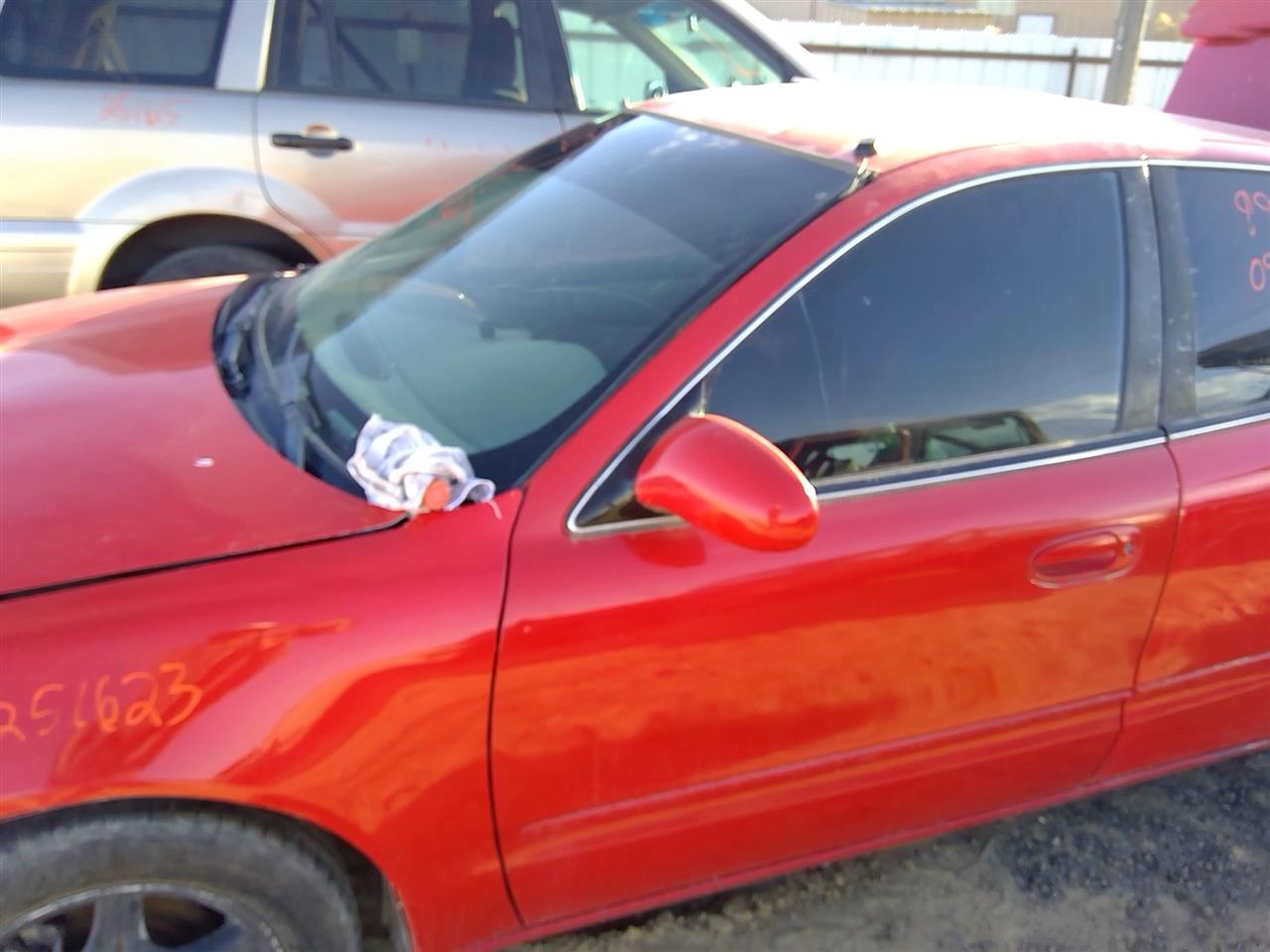 https://f005.backblazeb2.com/file/img-partshotlines-com/Inventory/SW52/Vehicle/20660_10.jpg