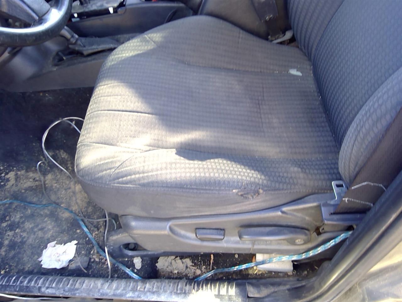 https://f005.backblazeb2.com/file/img-partshotlines-com/Inventory/SW52/Vehicle/20673_03.jpg