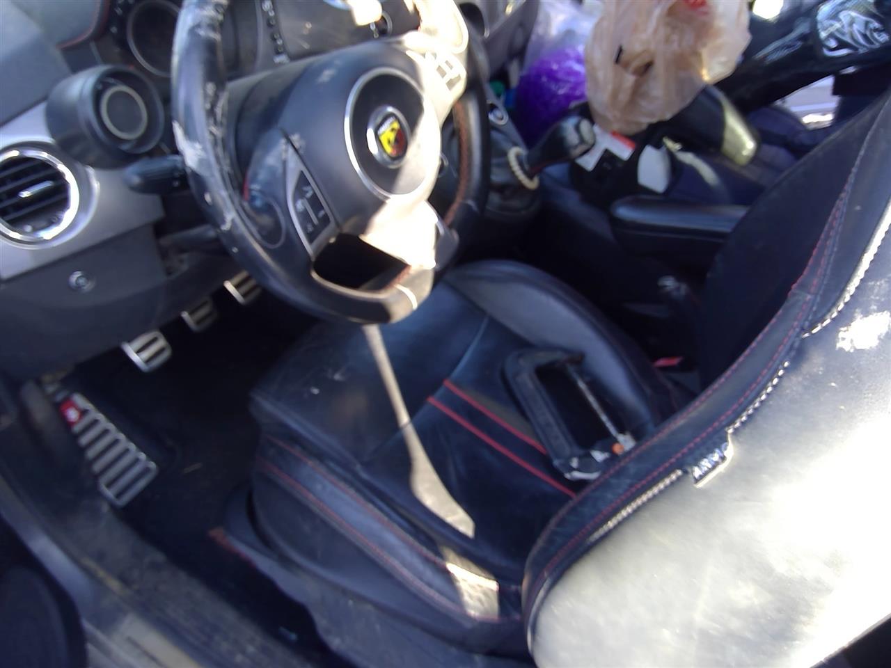 https://f005.backblazeb2.com/file/img-partshotlines-com/Inventory/SW52/Vehicle/20676_03.jpg