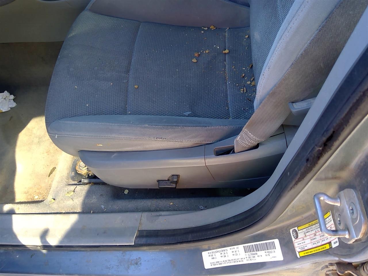 https://f005.backblazeb2.com/file/img-partshotlines-com/Inventory/SW52/Vehicle/20698_03.jpg