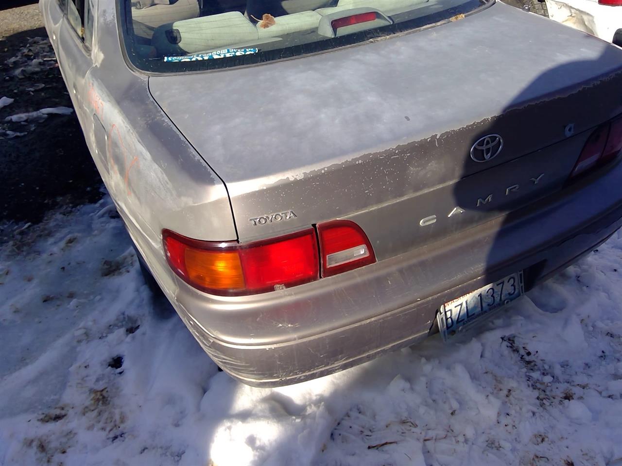 https://f005.backblazeb2.com/file/img-partshotlines-com/Inventory/SW52/Vehicle/20707_13.jpg