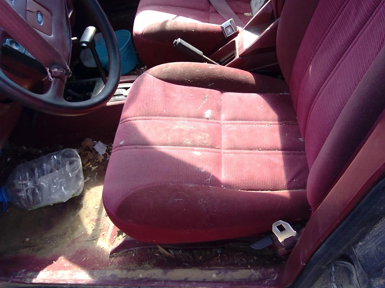 https://f005.backblazeb2.com/file/img-partshotlines-com/Inventory/SW52/Vehicle/20720_03.jpg