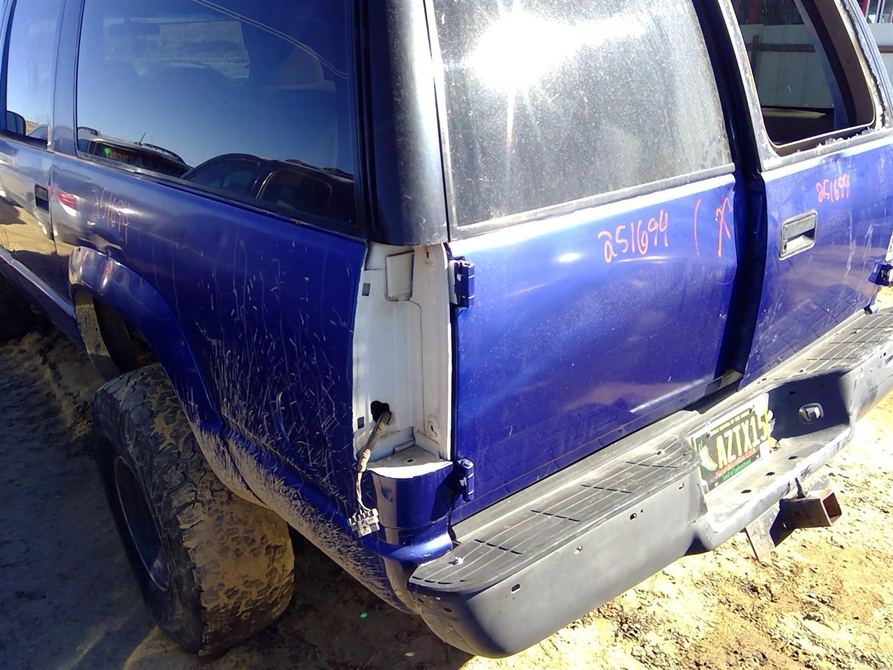 https://f005.backblazeb2.com/file/img-partshotlines-com/Inventory/SW52/Vehicle/20734_13.jpg