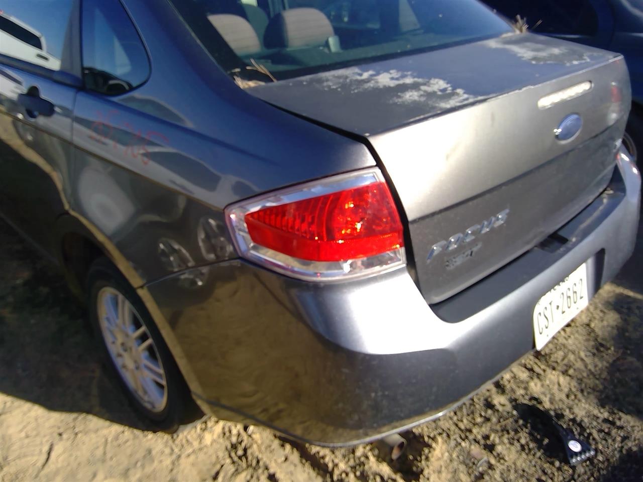 https://f005.backblazeb2.com/file/img-partshotlines-com/Inventory/SW52/Vehicle/20746_13.jpg
