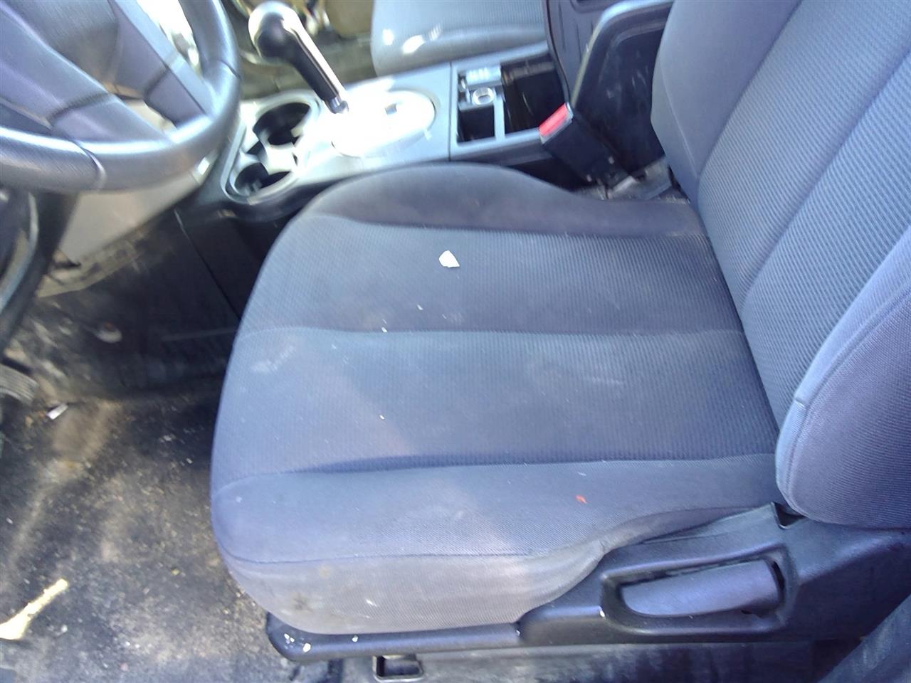 https://f005.backblazeb2.com/file/img-partshotlines-com/Inventory/SW52/Vehicle/20753_03.jpg