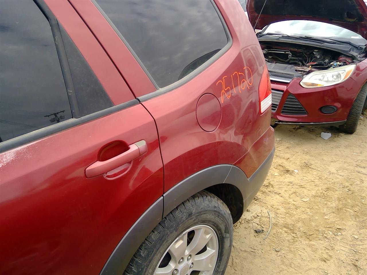 https://f005.backblazeb2.com/file/img-partshotlines-com/Inventory/SW52/Vehicle/20761_12.jpg