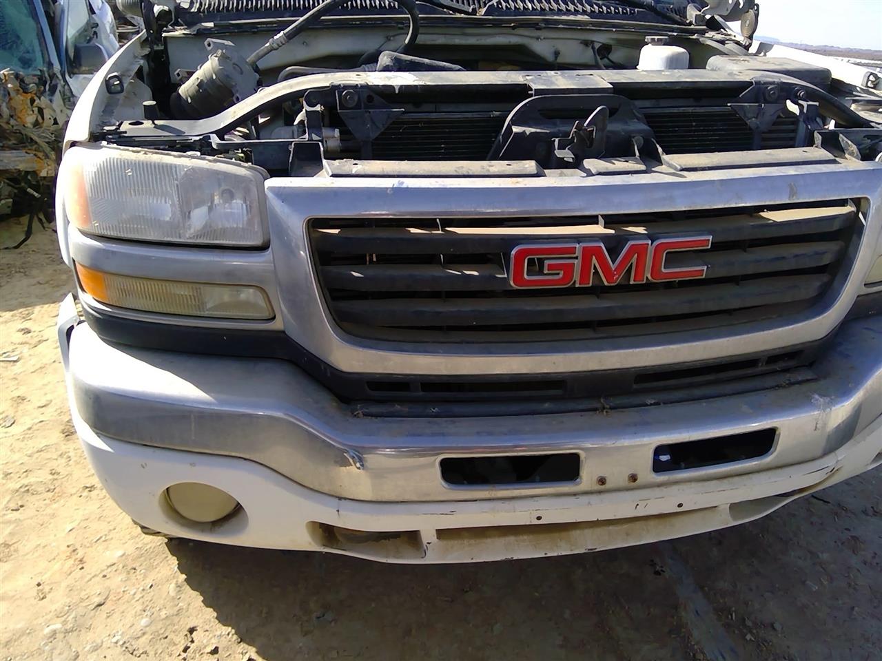 https://f005.backblazeb2.com/file/img-partshotlines-com/Inventory/SW52/Vehicle/20777_11.jpg