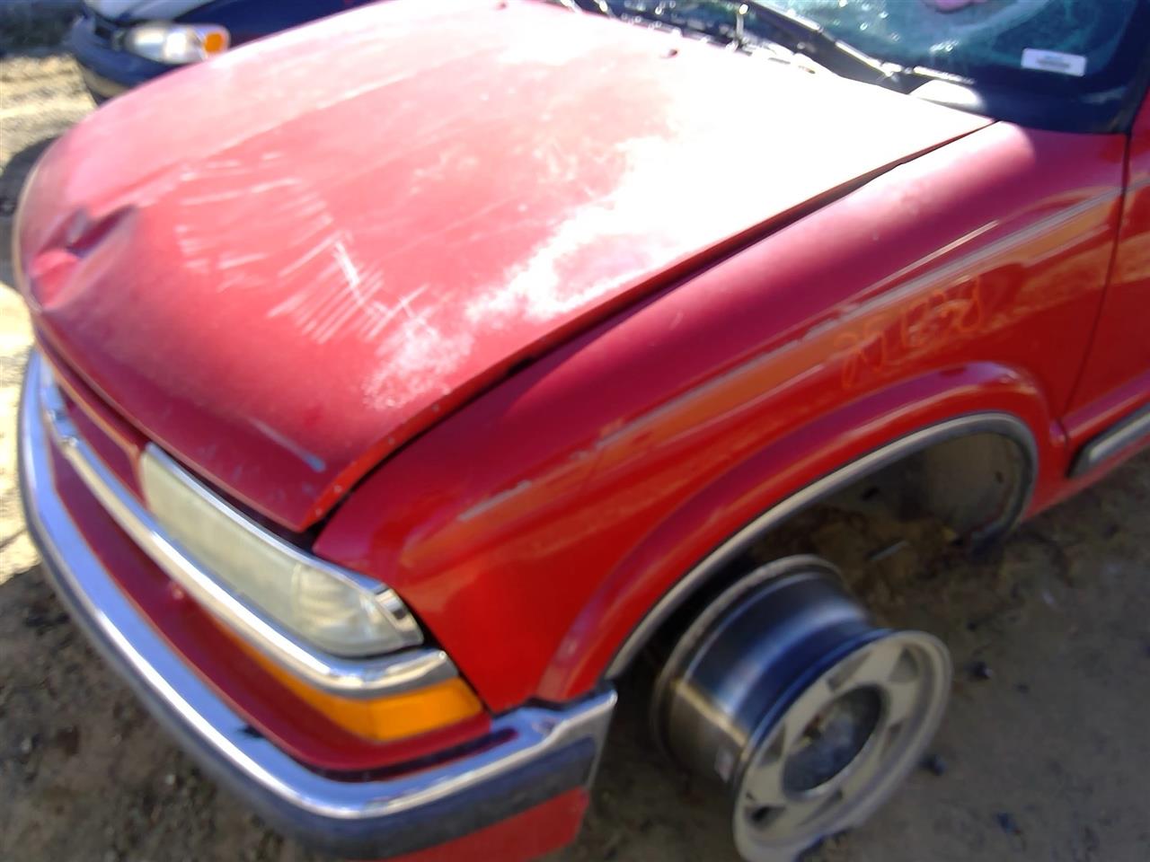 https://f005.backblazeb2.com/file/img-partshotlines-com/Inventory/SW52/Vehicle/20779_10.jpg