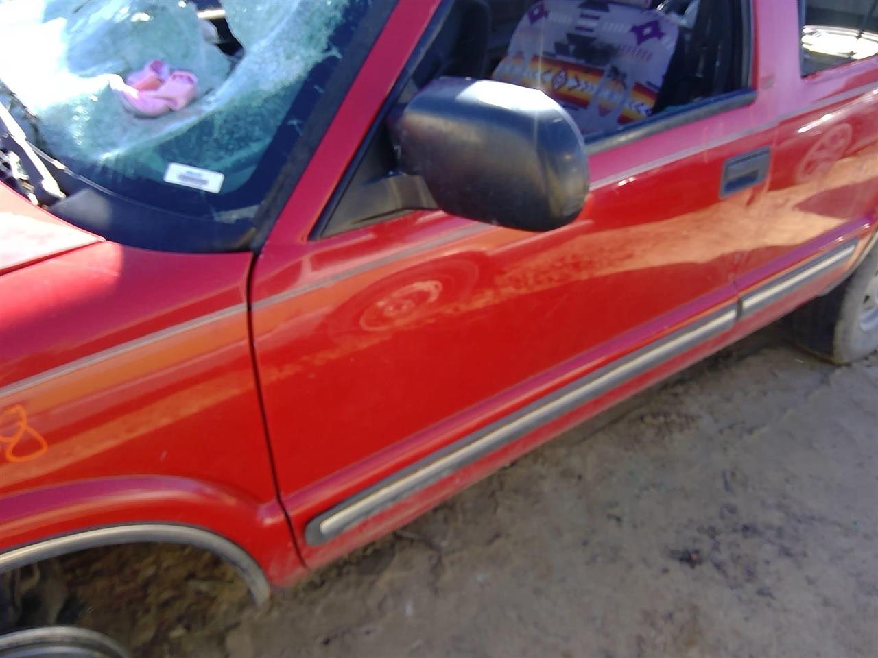 https://f005.backblazeb2.com/file/img-partshotlines-com/Inventory/SW52/Vehicle/20779_11.jpg