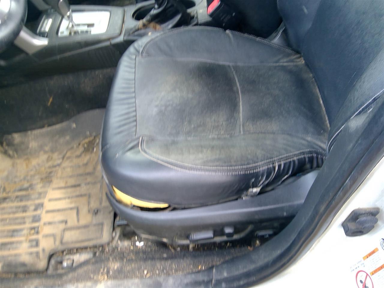 https://f005.backblazeb2.com/file/img-partshotlines-com/Inventory/SW52/Vehicle/20786_03.jpg