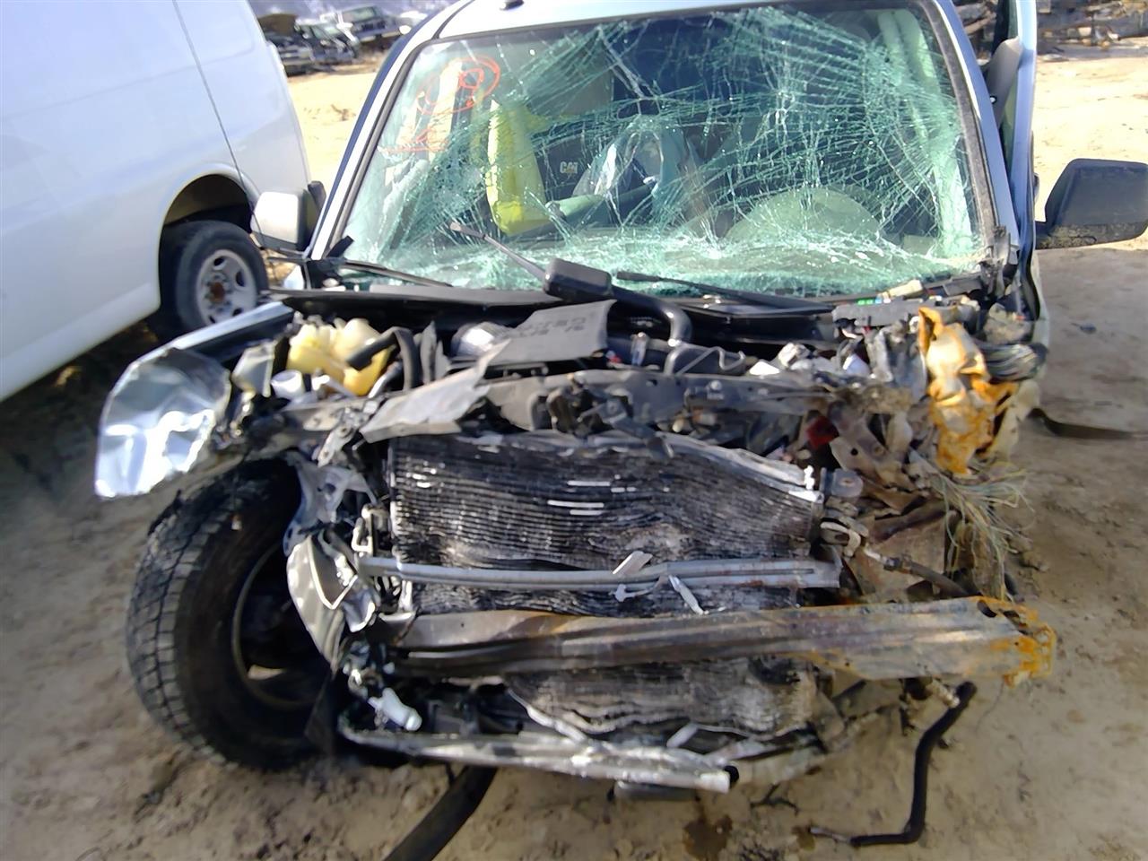 https://f005.backblazeb2.com/file/img-partshotlines-com/Inventory/SW52/Vehicle/20794_03.jpg