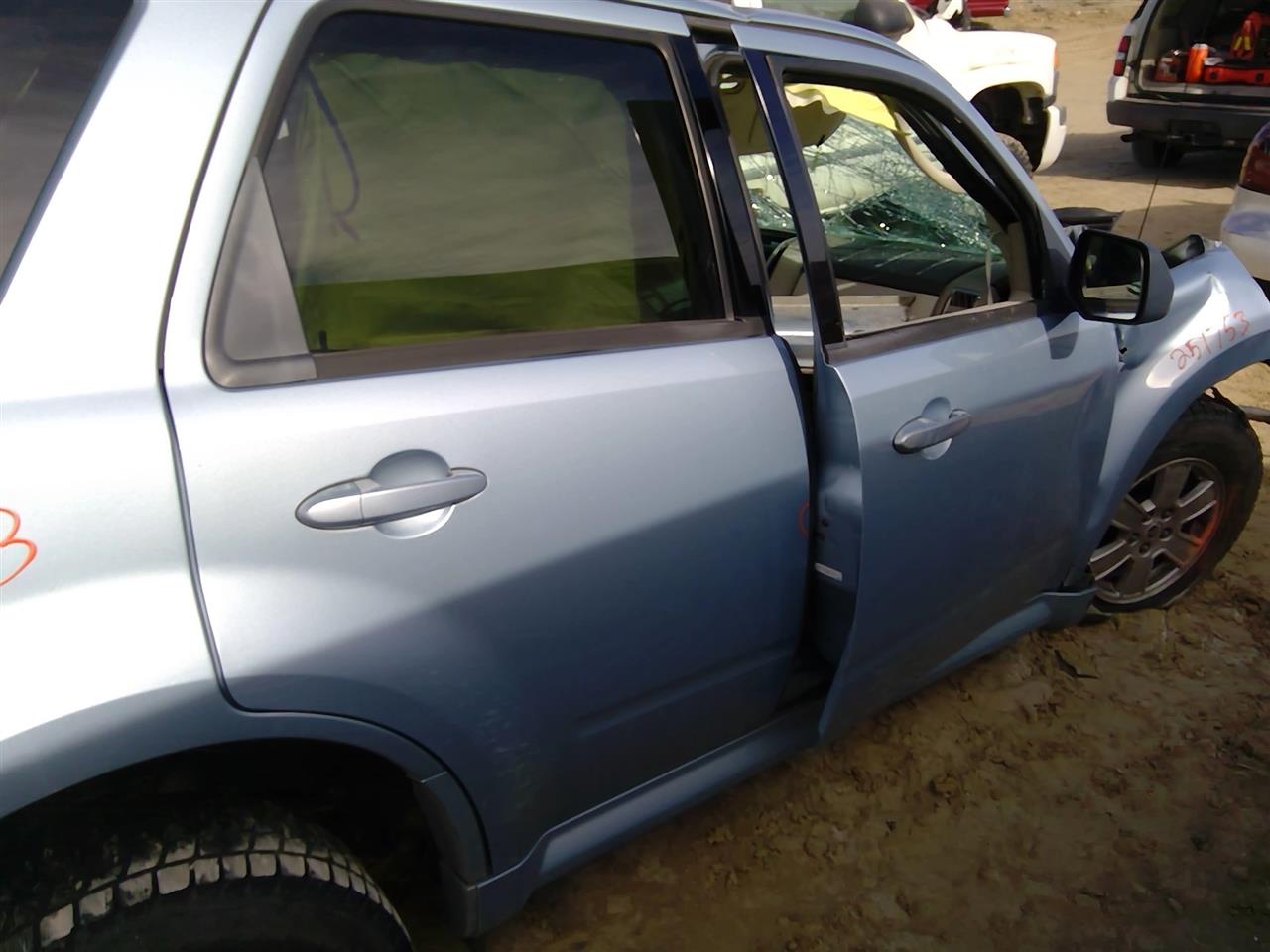 https://f005.backblazeb2.com/file/img-partshotlines-com/Inventory/SW52/Vehicle/20794_10.jpg