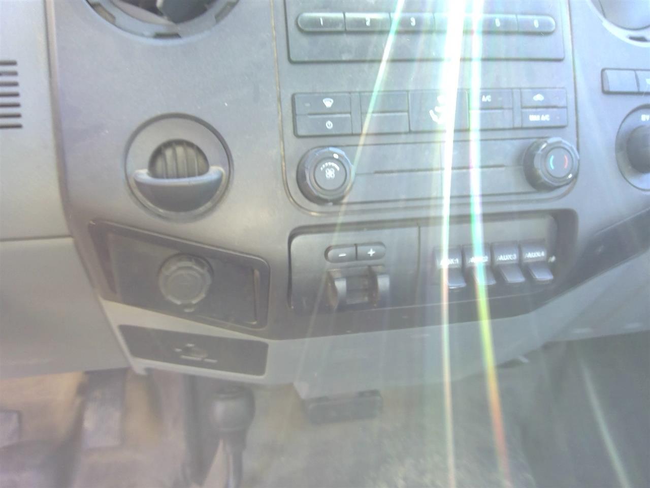 https://f005.backblazeb2.com/file/img-partshotlines-com/Inventory/SW52/Vehicle/20802_02.jpg