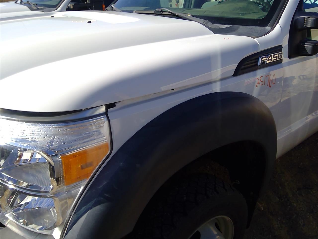 https://f005.backblazeb2.com/file/img-partshotlines-com/Inventory/SW52/Vehicle/20802_13.jpg
