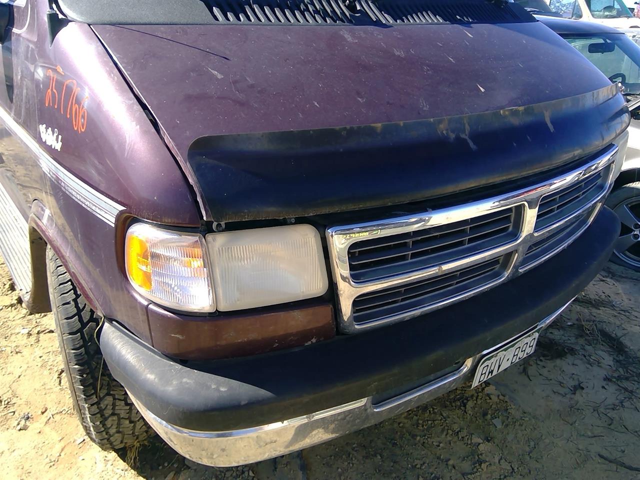 https://f005.backblazeb2.com/file/img-partshotlines-com/Inventory/SW52/Vehicle/20808_06.jpg