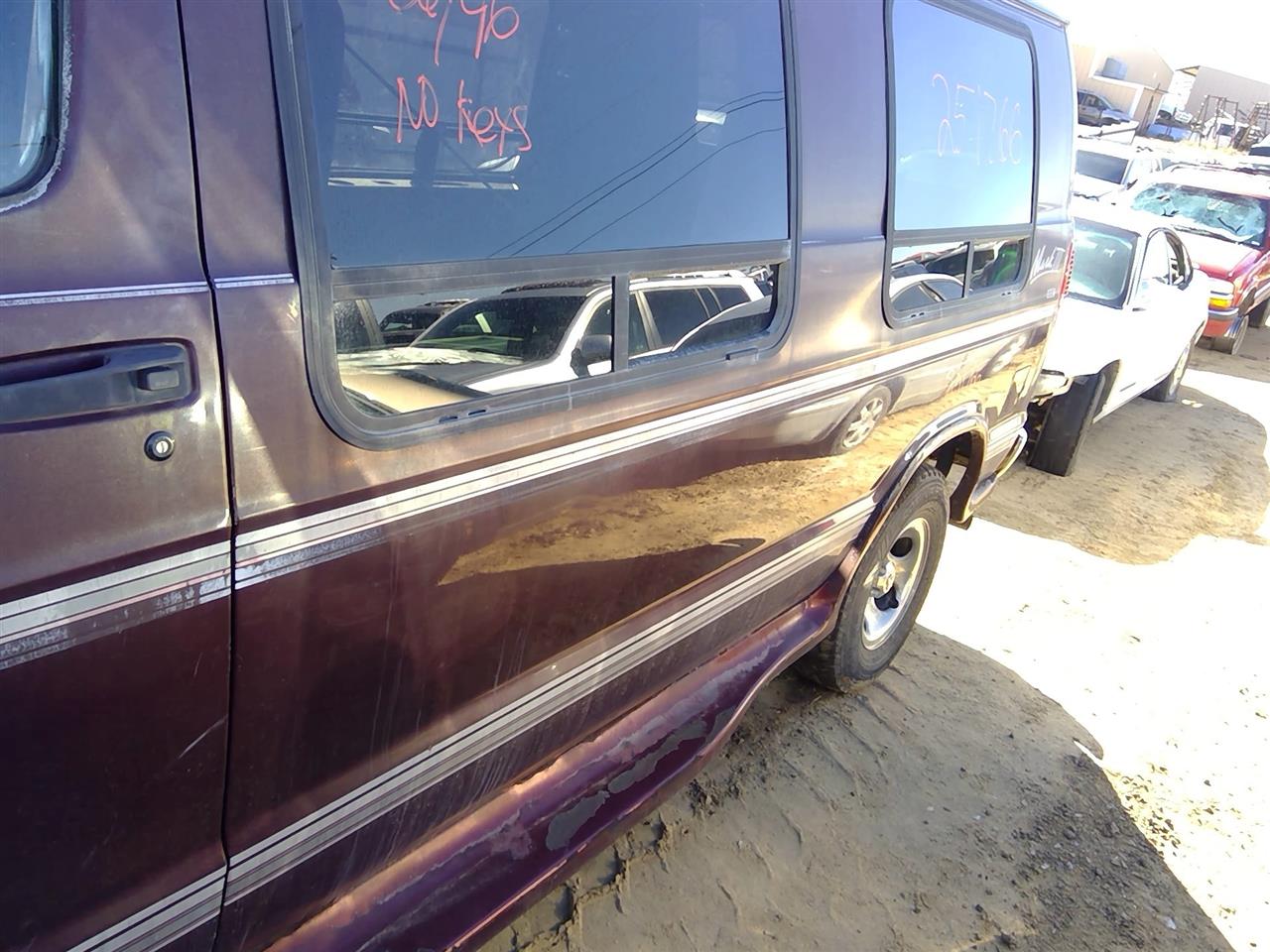 https://f005.backblazeb2.com/file/img-partshotlines-com/Inventory/SW52/Vehicle/20808_10.jpg