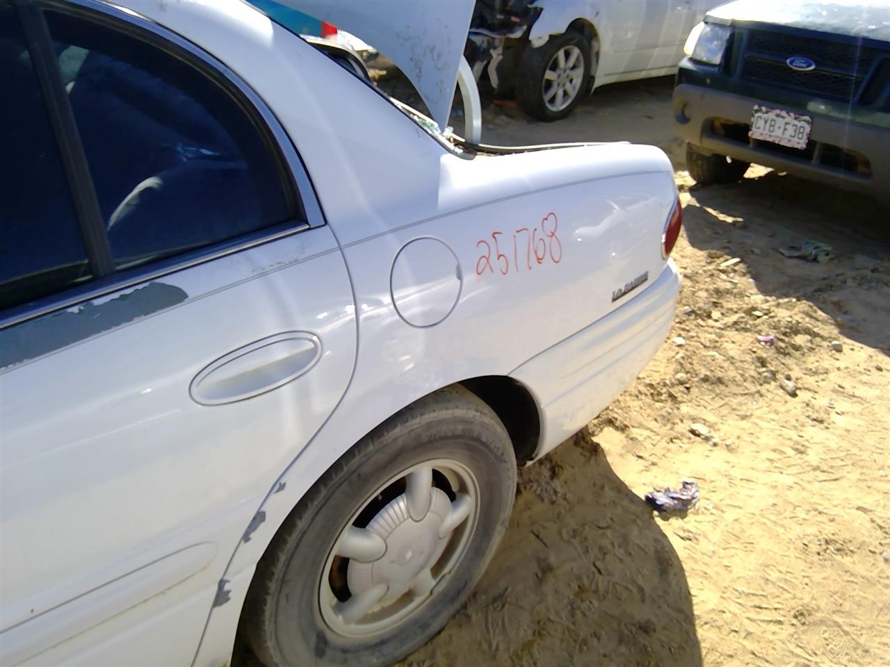 https://f005.backblazeb2.com/file/img-partshotlines-com/Inventory/SW52/Vehicle/20810_13.jpg