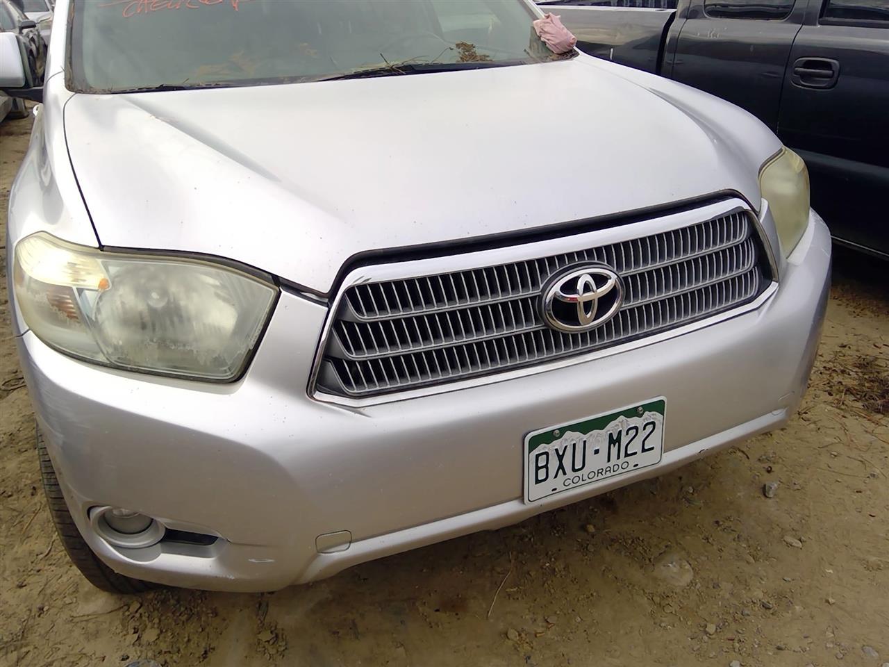 https://f005.backblazeb2.com/file/img-partshotlines-com/Inventory/SW52/Vehicle/20818_07.jpg