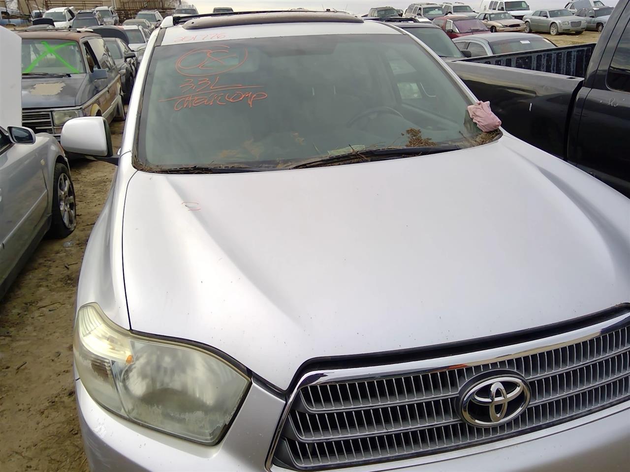 https://f005.backblazeb2.com/file/img-partshotlines-com/Inventory/SW52/Vehicle/20818_08.jpg