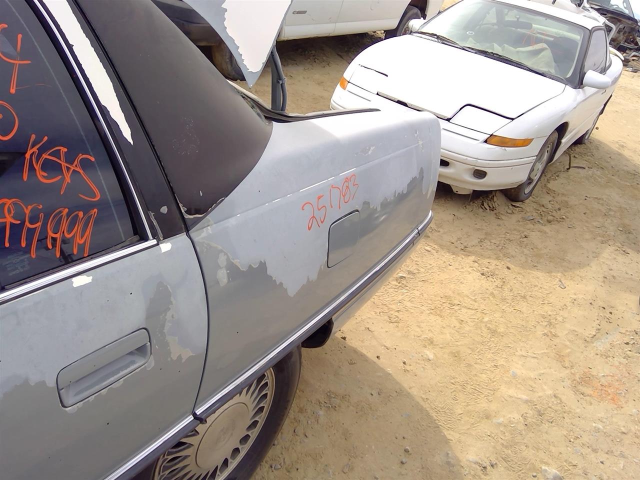 https://f005.backblazeb2.com/file/img-partshotlines-com/Inventory/SW52/Vehicle/20825_12.jpg